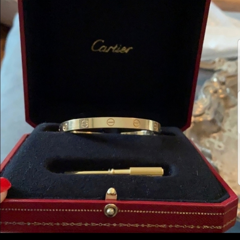 Cartier Love  Bracelet 18K Yellow Gold  Size 17